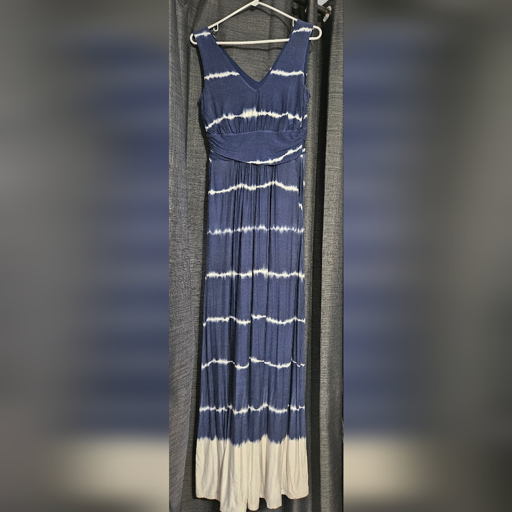 Ricki's Sleeveless Long Maxi Dress size small